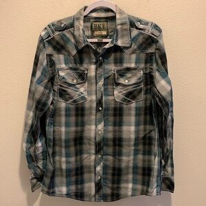 BKE Slim Fit Mens Western Style Cotton Shirt in Green, Gray, Black&White. Large.